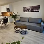 2 With Terrace, 2ak Apartamento *
